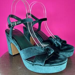 J.Crew Academic Green Velvet Platform Heeled Sandal US 8.5